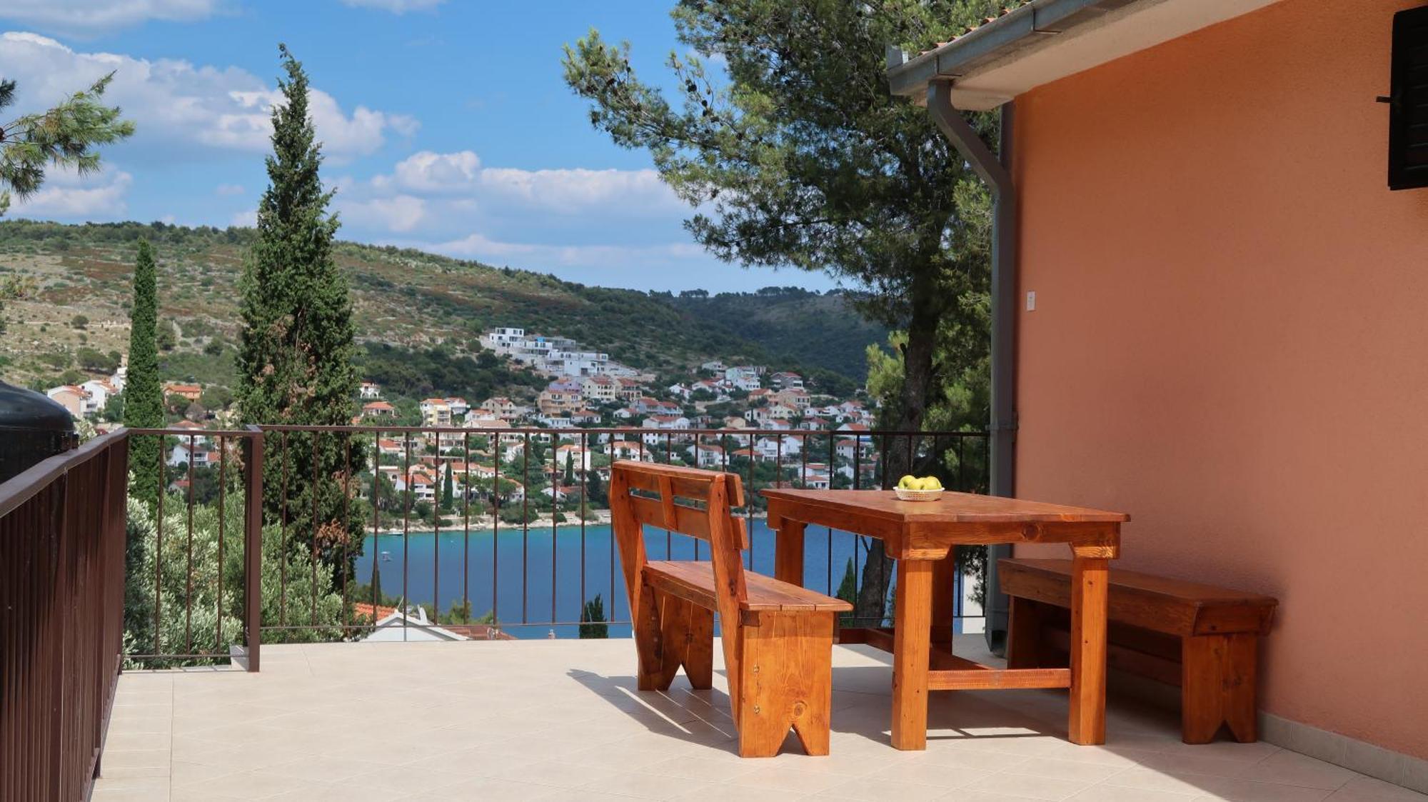 Apartments Ivanka Trogir Buitenkant foto